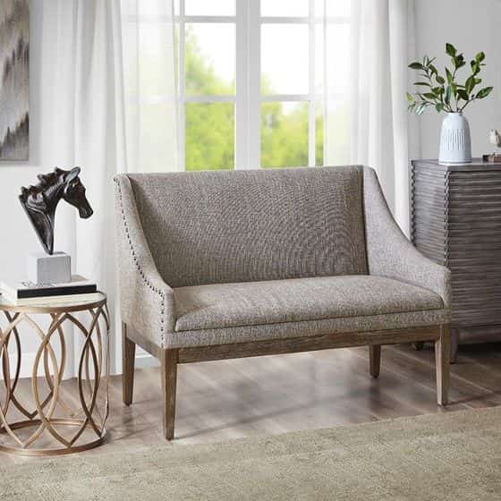 Ulta Settee 1